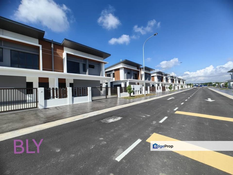 For sale canary garden @ bandar bestari, klang semi d brand new, Selangor, Klang