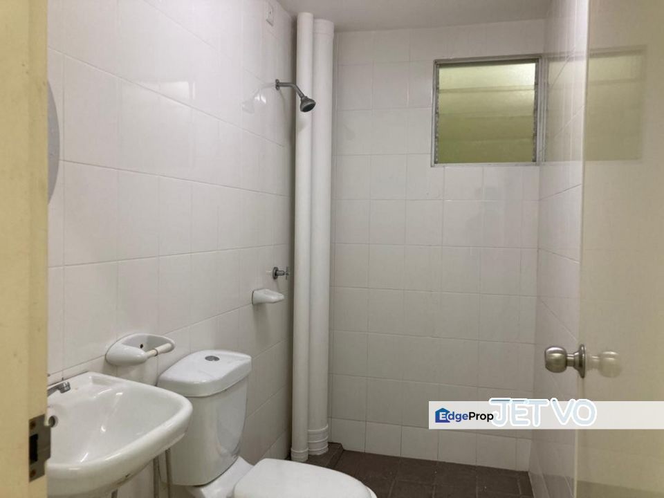 For sale seri jati apartment, setia alam basic table top, Selangor, Setia Alam/Alam Nusantara