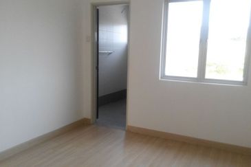 Saron @Bandar Bukit Raja