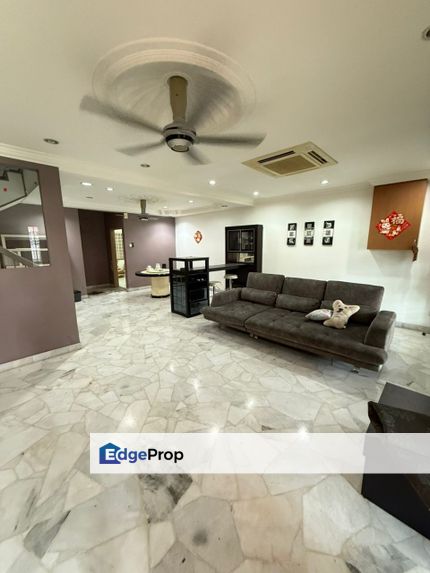 For sale Teluk Pulai Klang Double storey fully extended kitchen cabinet, Selangor, Klang