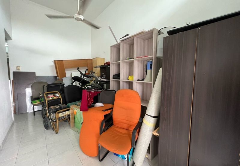 Jalan Makyong, Bandar Bukit Raja