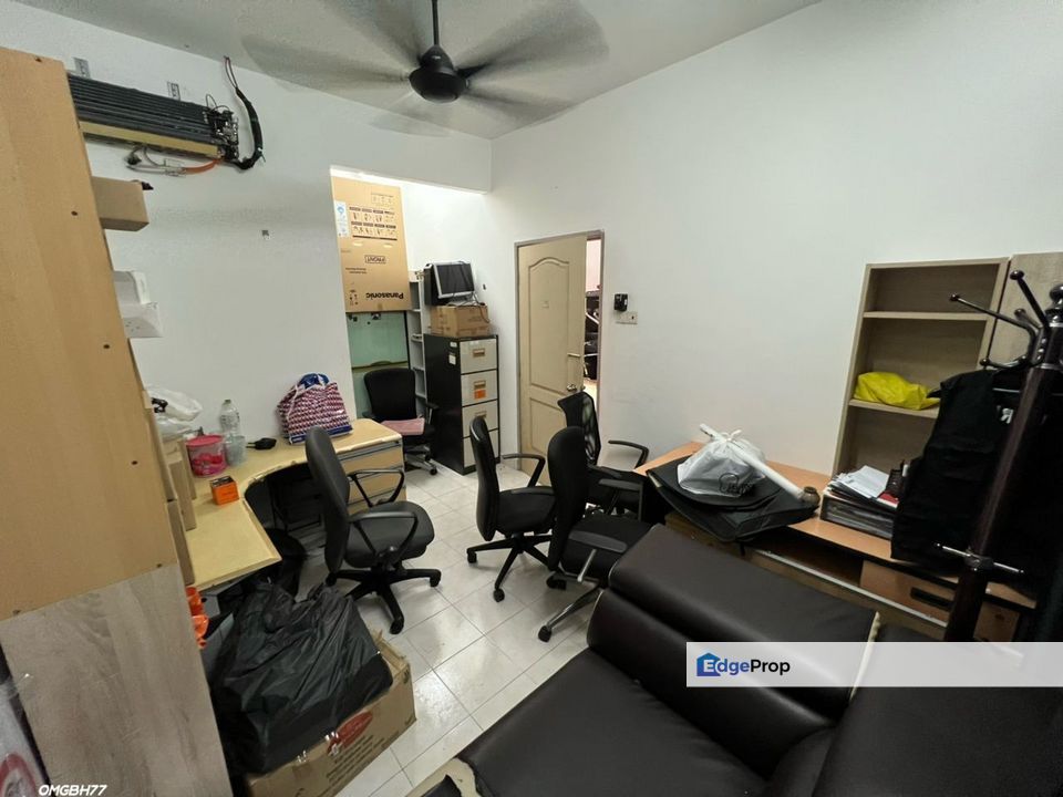 For sale Jalan Makyong Bandar Bukit Raja Klang Single Storey Kitchen Table top, Selangor, Klang