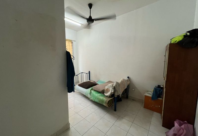 Jalan Makyong, Bandar Bukit Raja