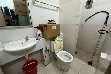 Jalan Makyong, Bandar Bukit Raja