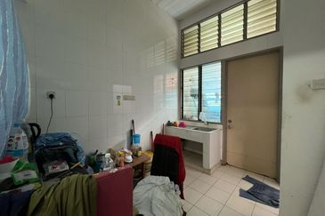 Jalan Makyong, Bandar Bukit Raja