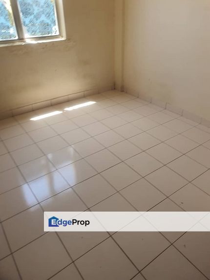 For rent tropika apartment bukit tinggi klang basic, Selangor, Port Klang