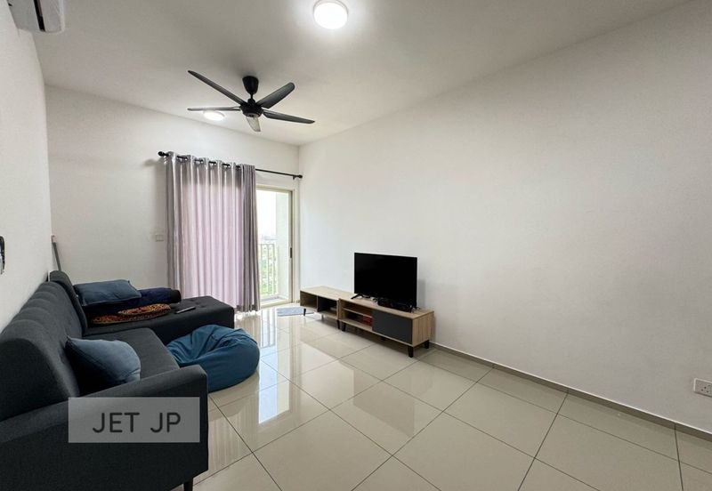 The Tresor @ Gravit 8 *