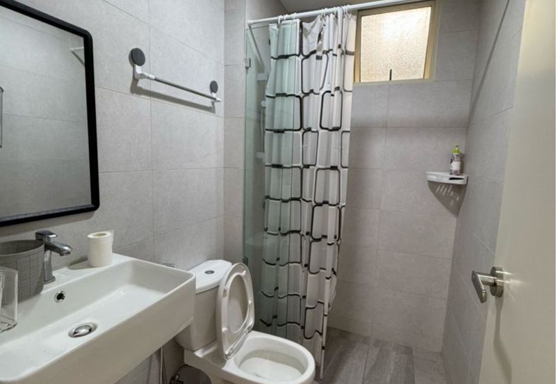 The Tresor @ Gravit 8 *