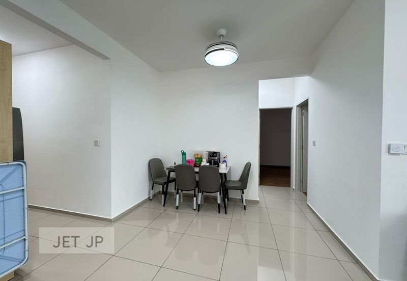 The Tresor @ Gravit 8 *