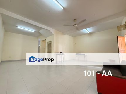 For sale bandar parklands klang double storey facing open nearby LRT, Selangor, Klang