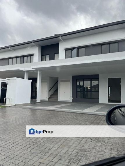 For sale emaber eco ardence shah alam Co-Home Intermediate ground floor, Selangor, Shah Alam