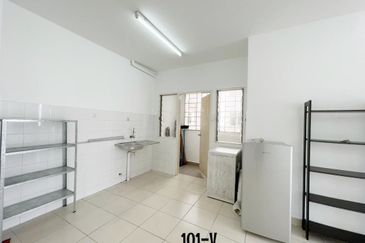 Seri Baiduri Apartments @ Setia Alam