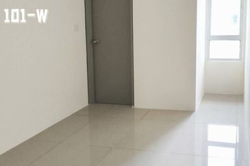 Persiaran Puncak Alam 1 