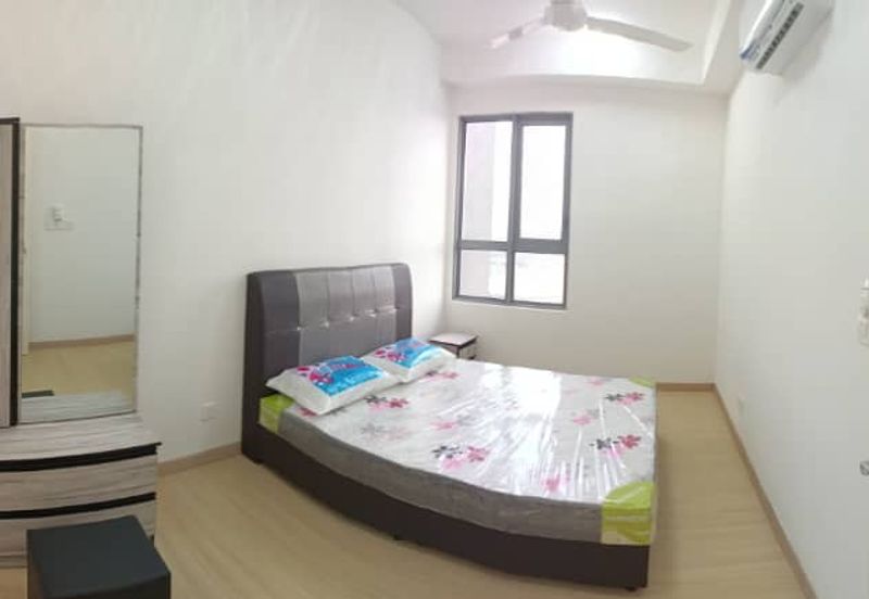 Gravit8 @ Klang South