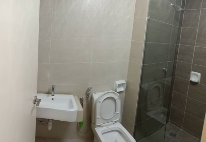 Gravit8 @ Klang South