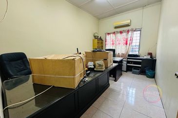 Port Klang (Pelabuhan Klang)