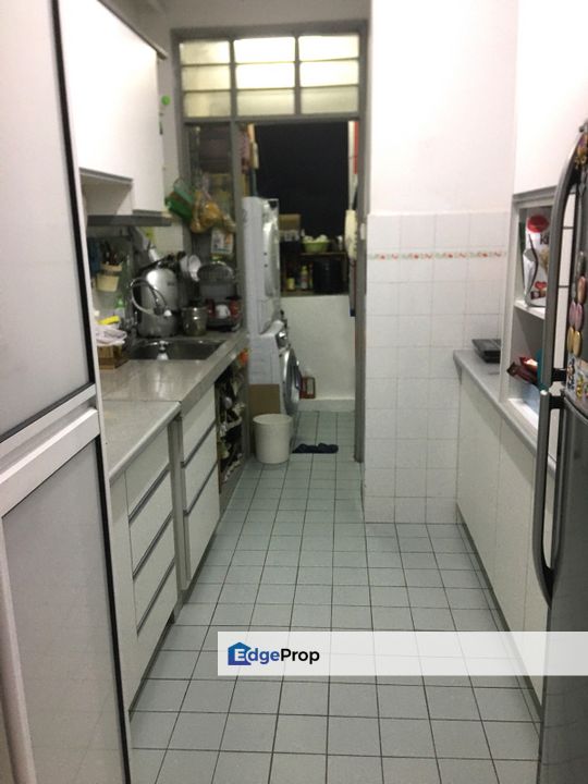 For sale apartment abadi indah tmana desa partially furnished nearby midvalley megamall, Kuala Lumpur, Taman Desa 