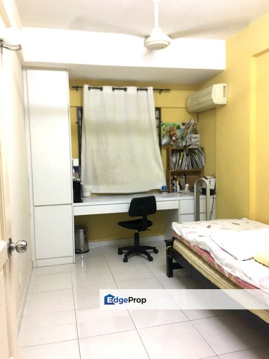 For sale apartment abadi indah tmana desa partially furnished nearby midvalley megamall, Kuala Lumpur, Taman Desa 