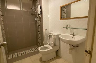 The Zest @ Kinrara 9