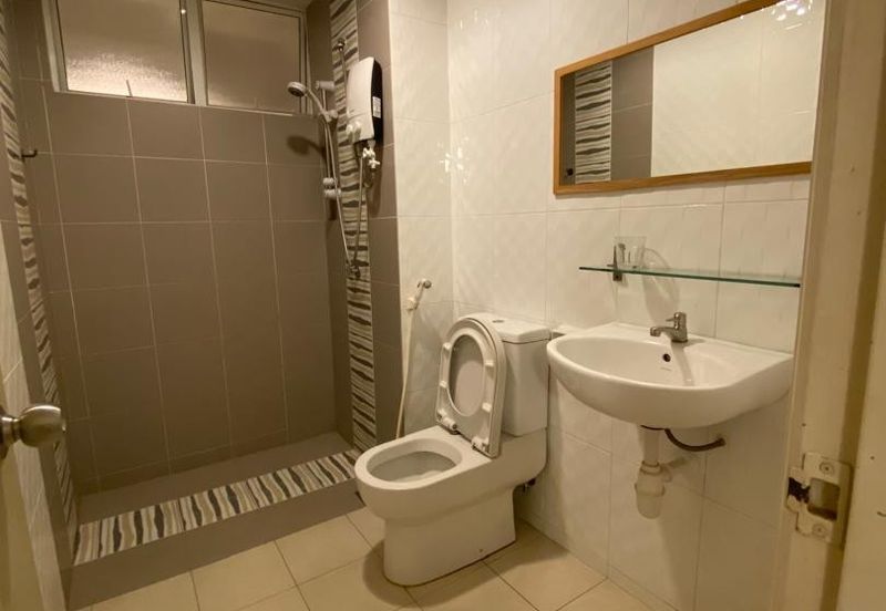 The Zest @ Kinrara 9