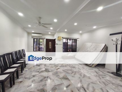 For sale Meru Klang near Klang Parade double storey extended partially furnished facing no house, Selangor, Klang