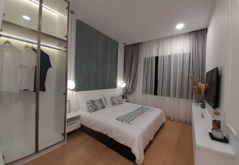 Gravit8 @ Klang South