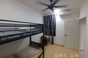 Gravit8 @ Klang South