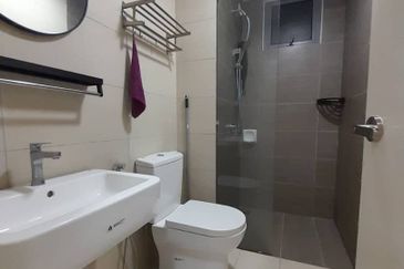 Gravit8 @ Klang South