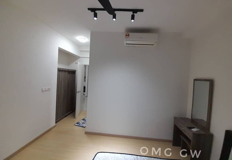 Gravit8 @ Klang South