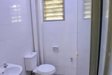 Pangsapuri Akasia, Bandar Botanic