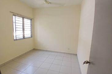 Pangsapuri Akasia, Bandar Botanic