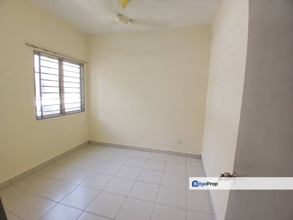 For Sale Pangsapuri Akasia, Bandar Botanic  Basic first floor Nearby Aeon Bukit Tinggi Klang, Selangor, Bandar Botanic/Bandar Bukit Tinggi