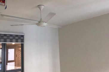 Gravit8 @ Klang South