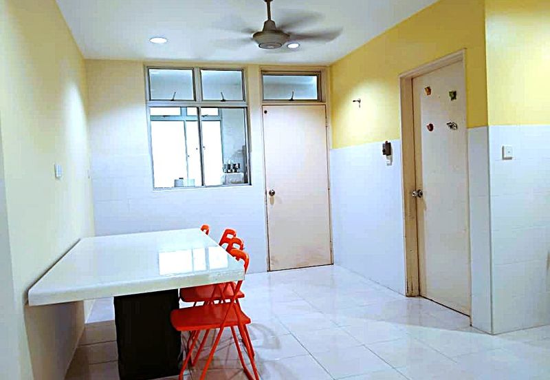 Setia Indah 9, Setia Alam