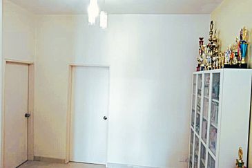 Setia Indah 9, Setia Alam