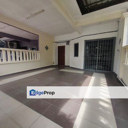 For rent Taman Wangsa Klang Lorong laksamana 31B Double Storey House renovated facing open, Selangor, Klang