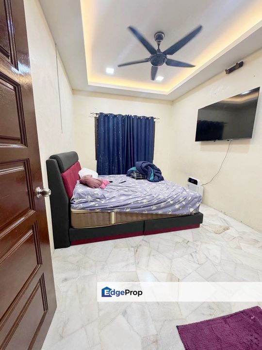 For sale taman klang utama single storey renovated & partially furnished facing field, Selangor, Klang