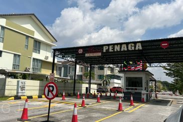Jalan Penaga