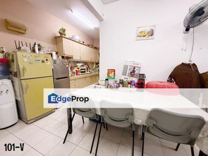 For sale bayu villa apartment bayu perdana klang basic renovation partially furnished Below Market value, Selangor, Klang
