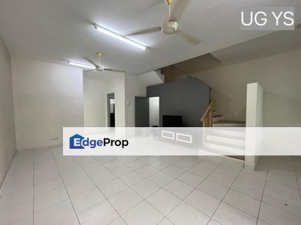 For sale bandar bukit raja klang saron double storey facing parking renovated & extended, Selangor, Klang