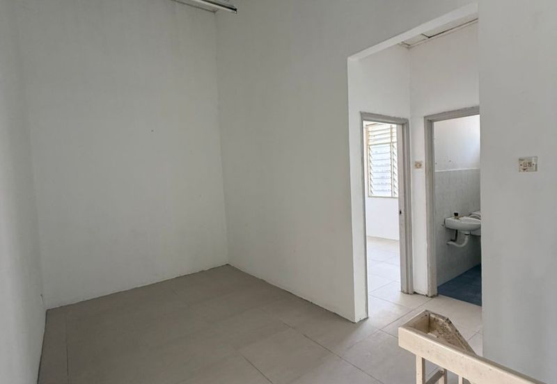 Pusat Bandar Putra Permai