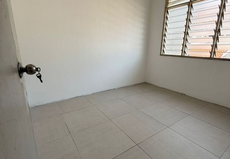 Pusat Bandar Putra Permai