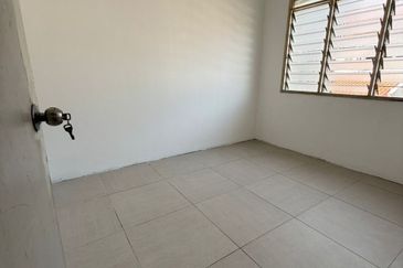 Pusat Bandar Putra Permai