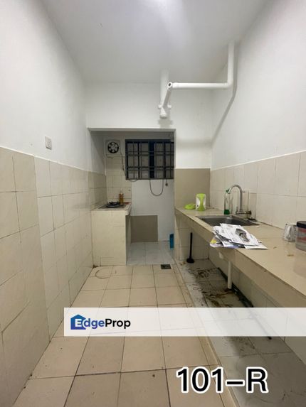 For Sale Golden Villa Apartment, Klang kitchen table top first floor, Selangor, Klang