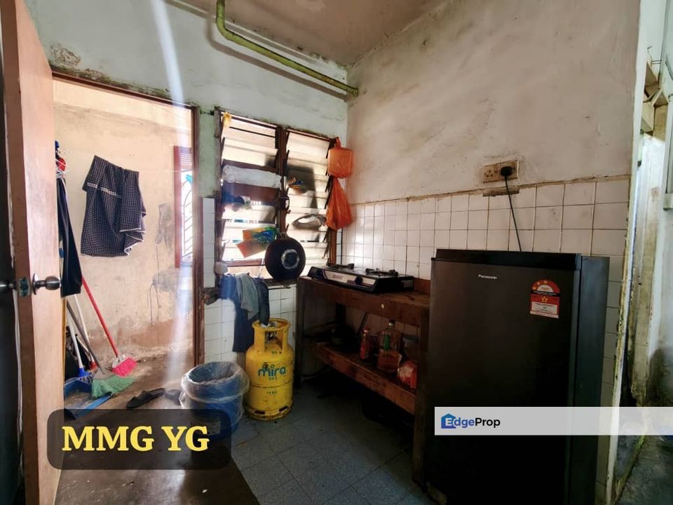 For sale Pandamaran Jaya, Klang  PKNS Low Cost Flat 4th floor super below market value, Selangor, Port Klang