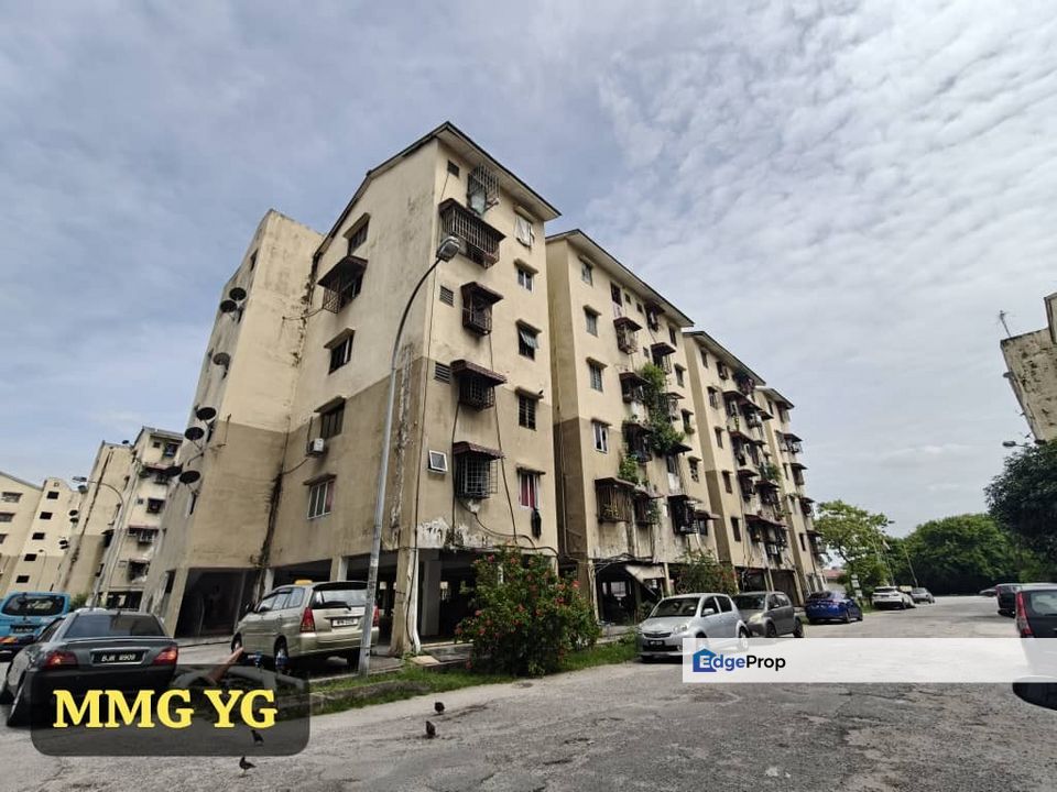 For sale Pandamaran Jaya, Klang  PKNS Low Cost Flat 4th floor super below market value, Selangor, Port Klang
