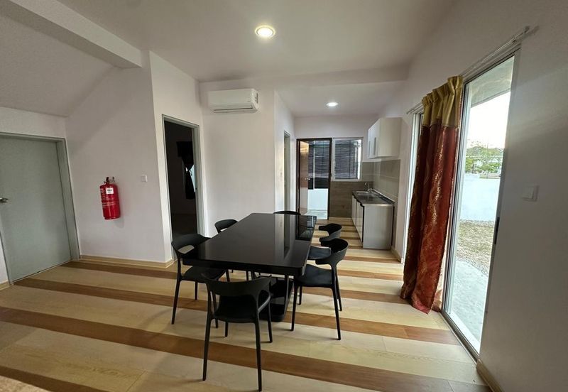 Persiaran Puncak Alam 6 