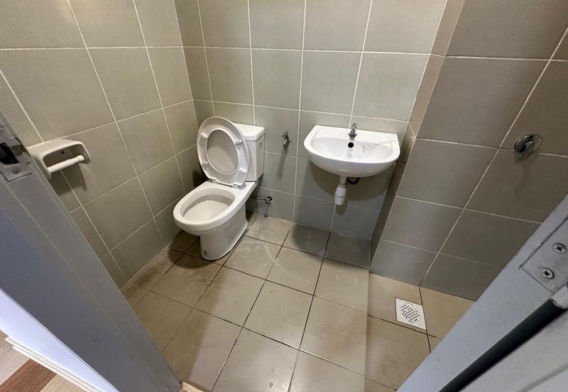 Persiaran Puncak Alam 6 