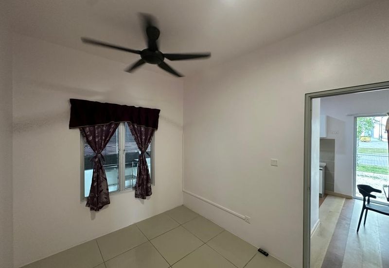 Persiaran Puncak Alam 6 