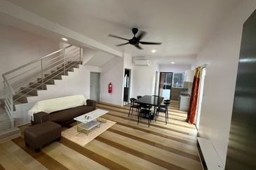 Persiaran Puncak Alam 6 